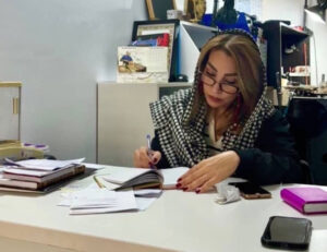 استاد-صادقی